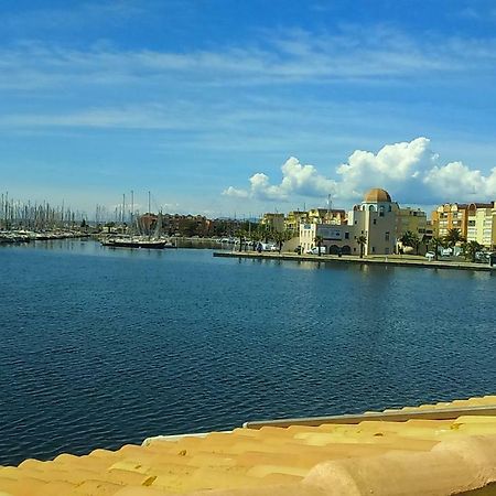En Bord De Mer Gruissan Bagian luar foto